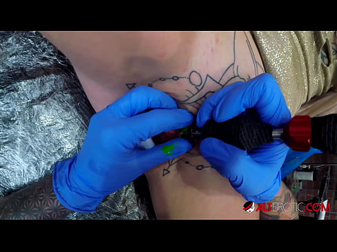 ❤️ Extremely tattooed hottie Sully Savage got a tattoo on her clitoris Just porn at porn en-us.dreamypassionjourney.ru ❌️❤